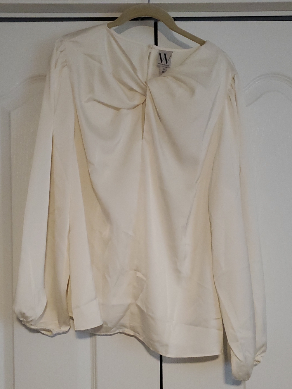 W by Worth Ivory Twist-Detail Long Sleeve Blouse